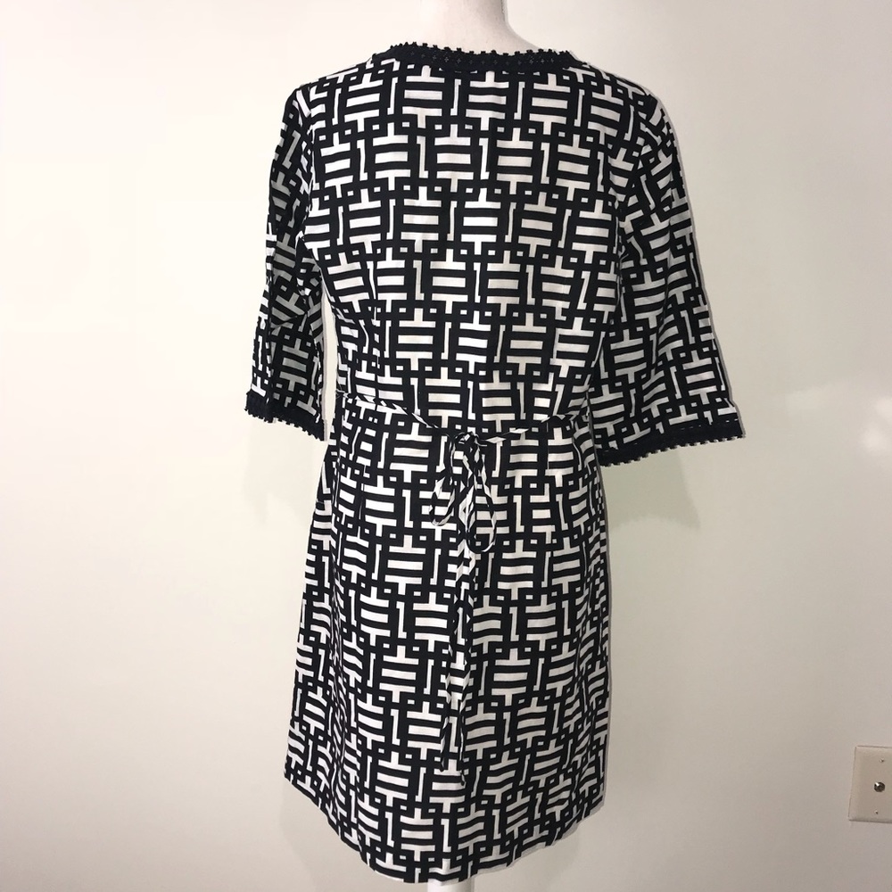 Ann Taylor Navy / White Linen Dress Size 8 - Picture 3 of 3